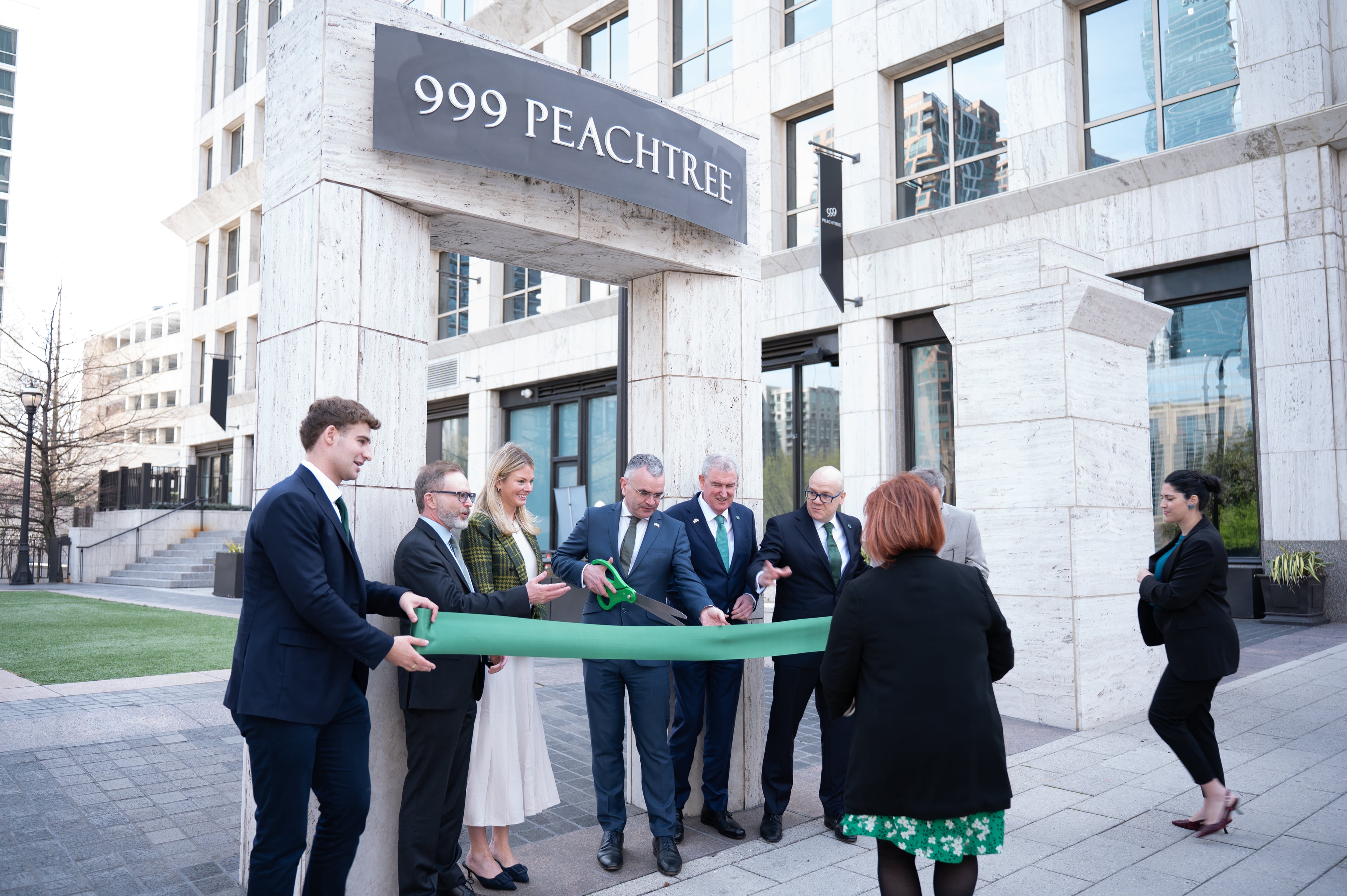 Enterprise Ireland delegation at the ceremonial green-ribbon cutting outside their new 999 Peachtree office in Atlanta
