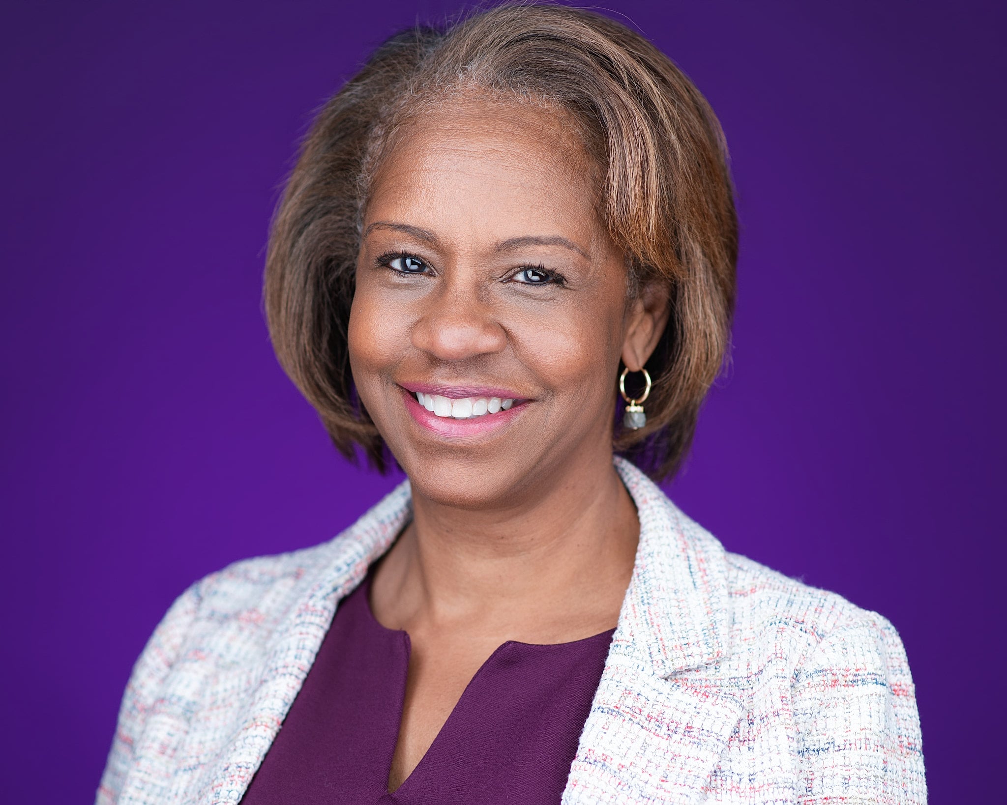 Professional business headshot example 11
