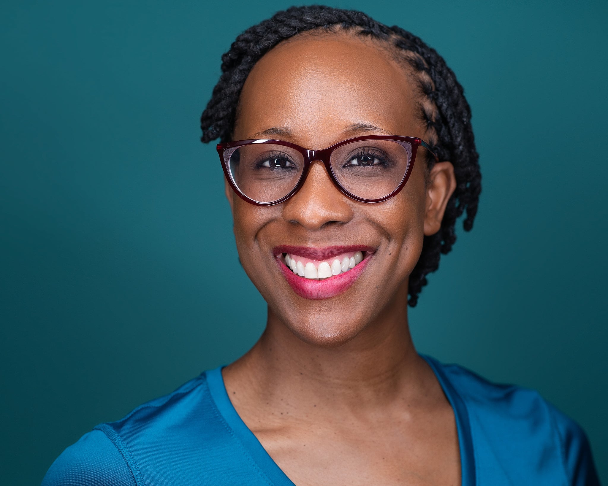 Professional business headshot example 3